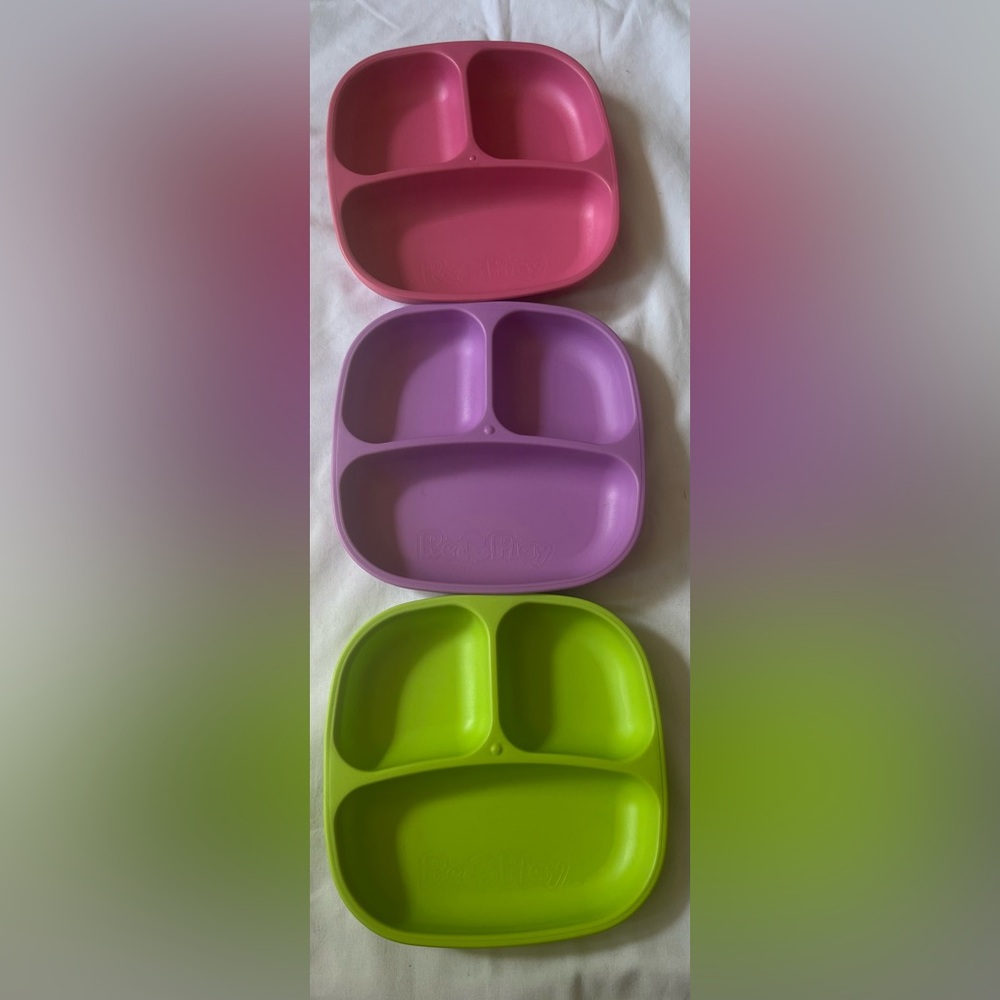 3 Re-Play Divided Plates